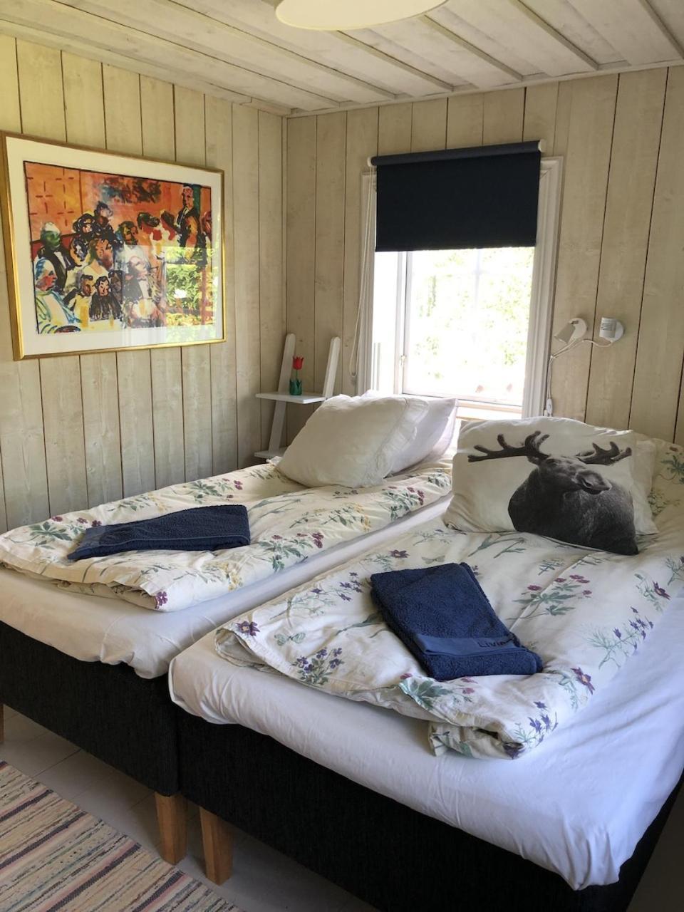 Tystberga Logi Bed & Breakfast Екстериор снимка