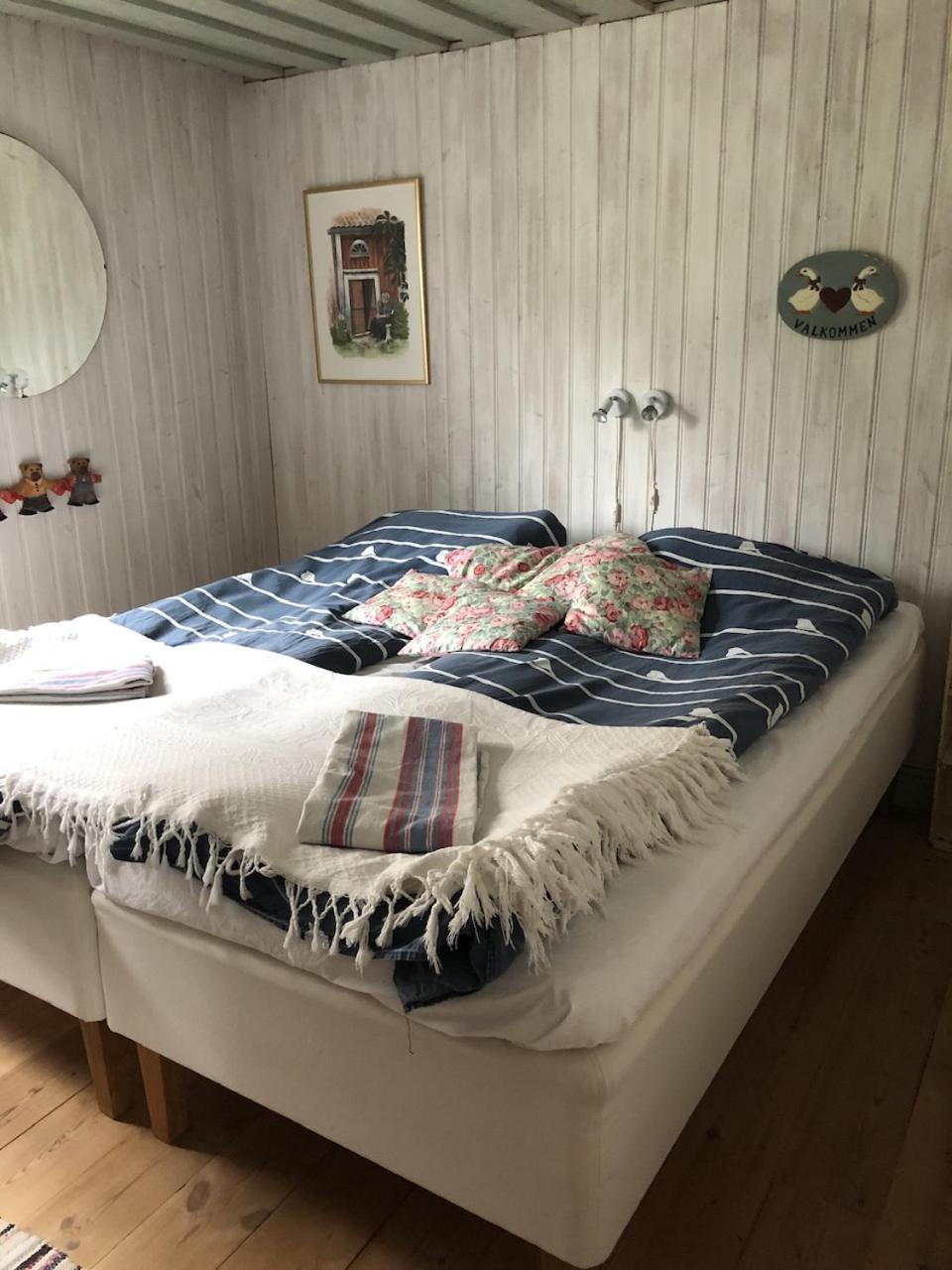Tystberga Logi Bed & Breakfast Екстериор снимка